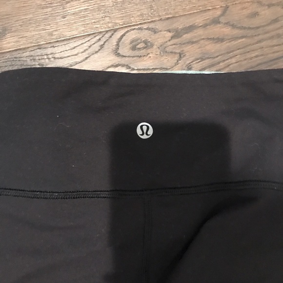 EXCLUSIVE “ALOHA” LEGGINGS from Hawaii